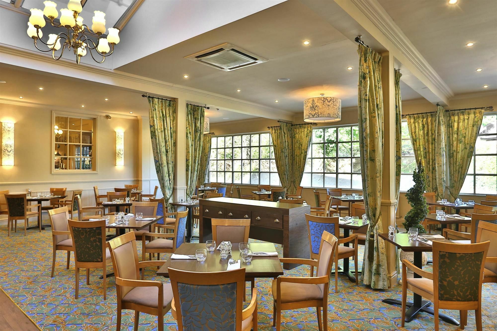 Reigate Manor Hotel Eksteriør billede